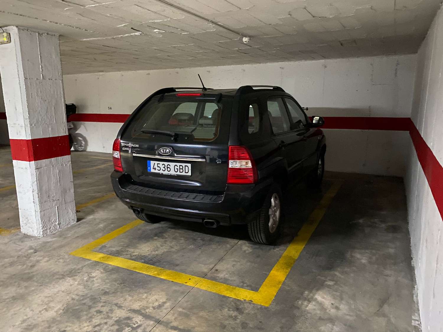 Parkeerruimte te huur in Pinillo Gardens